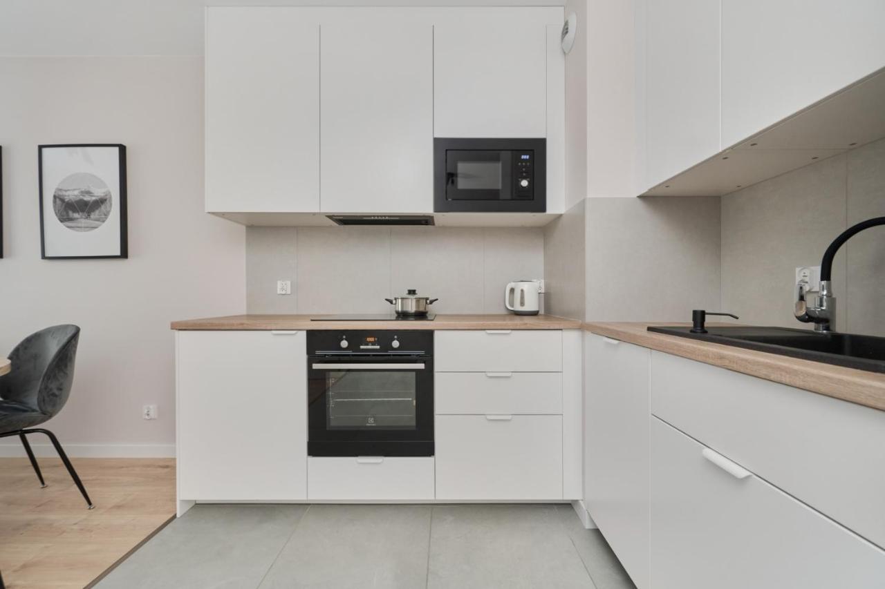 Nowa Manufaktura Apartment Wroclaw Krzyki By Noclegi Renters Ngoại thất bức ảnh