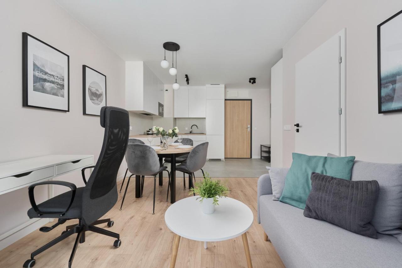 Nowa Manufaktura Apartment Wroclaw Krzyki By Noclegi Renters Ngoại thất bức ảnh