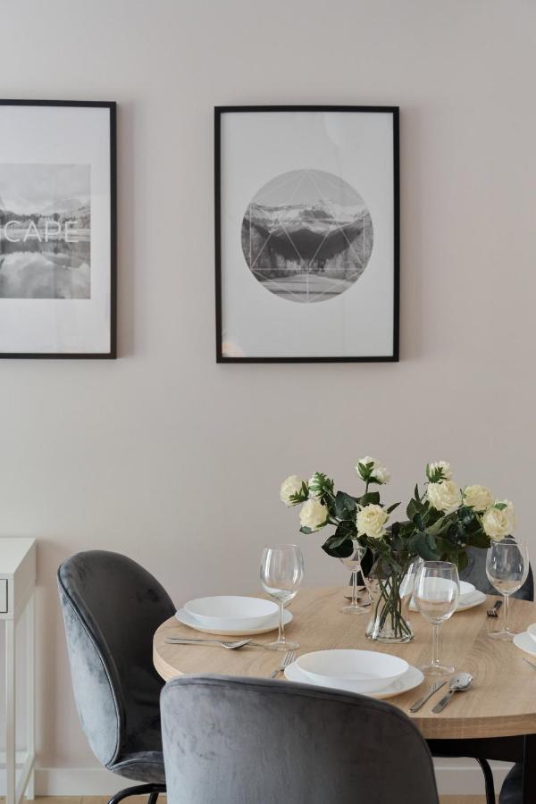 Nowa Manufaktura Apartment Wroclaw Krzyki By Noclegi Renters Ngoại thất bức ảnh